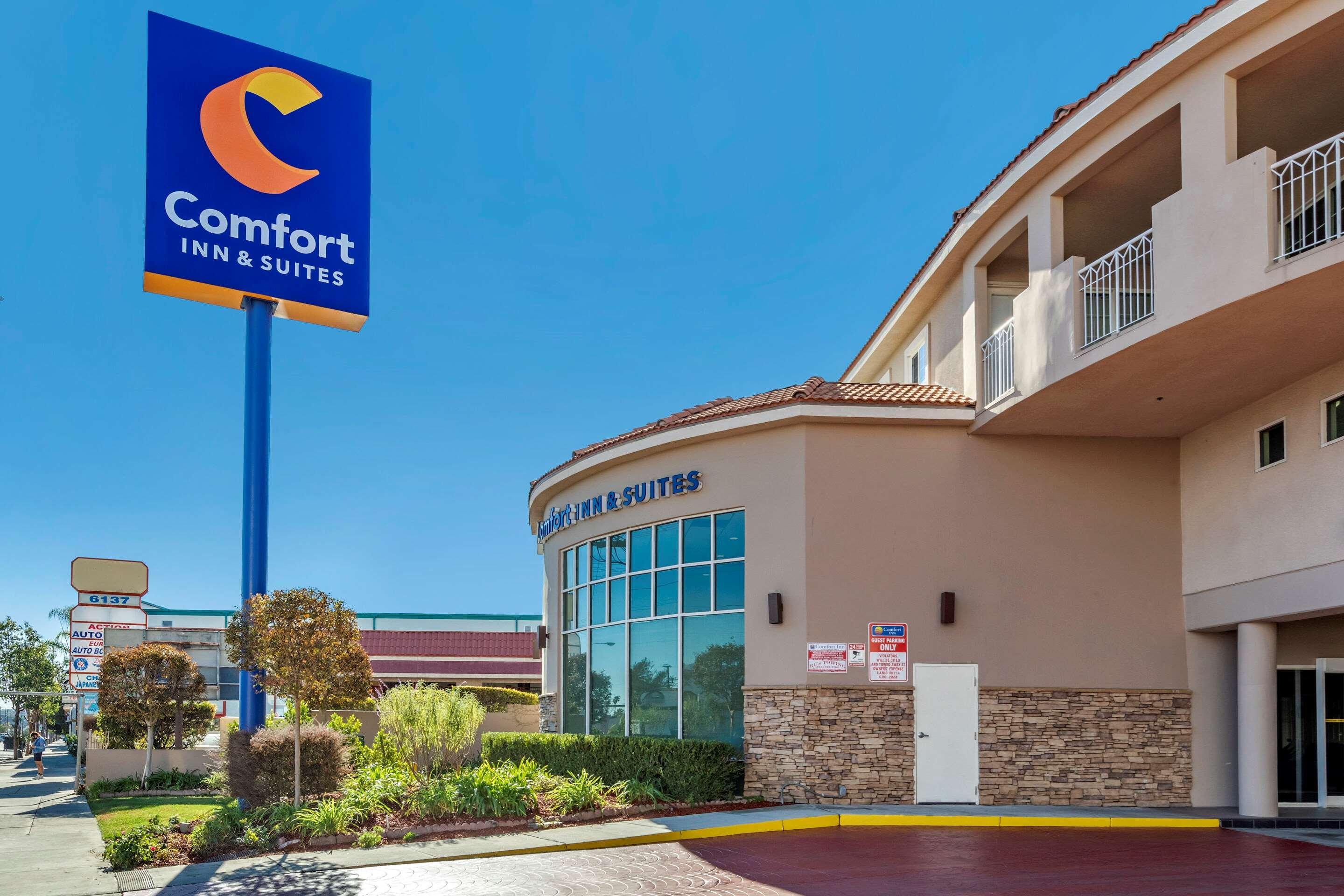 Comfort Inn & Suites Near Universal - N Hollywood - Burbank Λος Άντζελες Εξωτερικό φωτογραφία