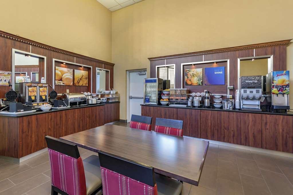 Comfort Inn & Suites Near Universal - N Hollywood - Burbank Λος Άντζελες Εστιατόριο φωτογραφία